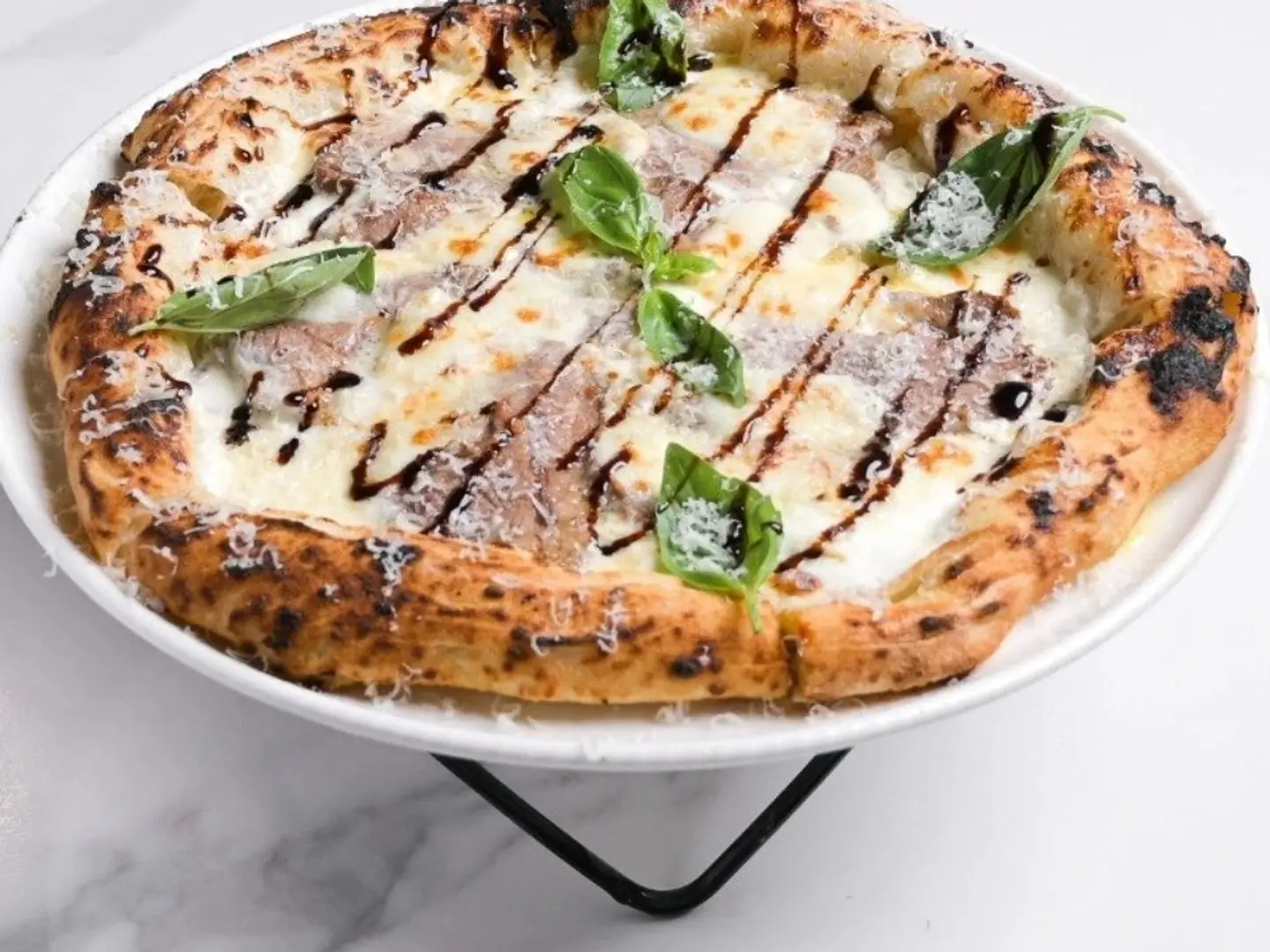 بيتزا لحم بريسكت