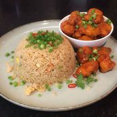 Schezwan Sauce Chicken With Choice Of Fried Rice