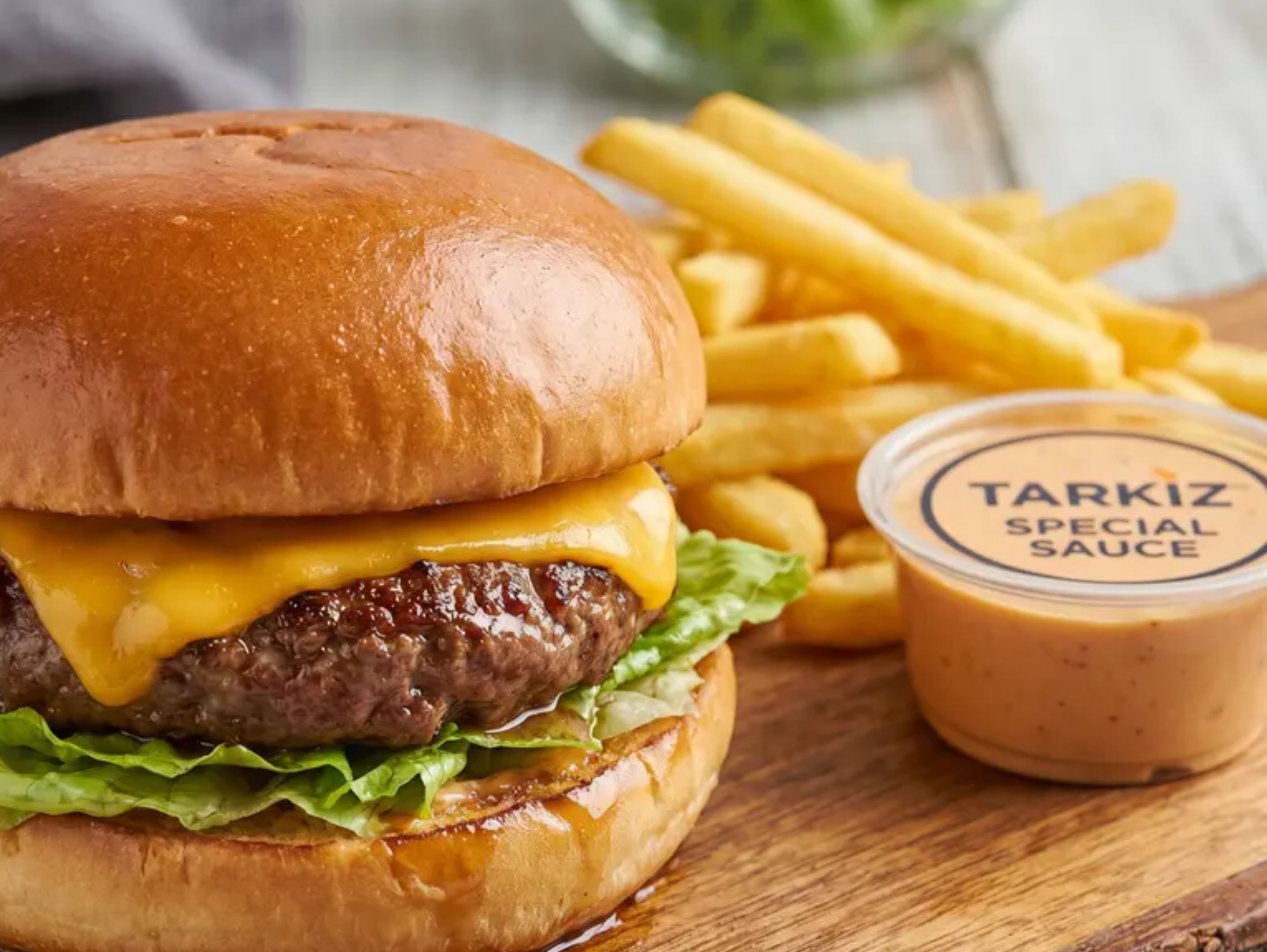 Tarkiz Beef Single Patty Burger