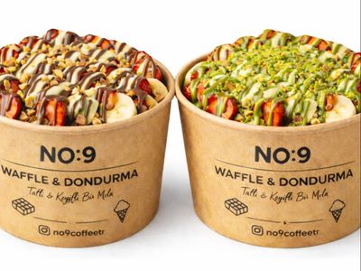 2 li Fıstıklım ve No 9 Kova Waffle Menü