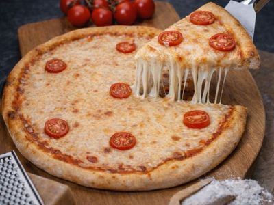 Margherita Pizza (Orta Boy)