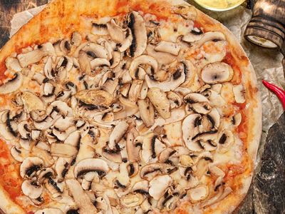 Mantarlı Pizza (35 cm.)