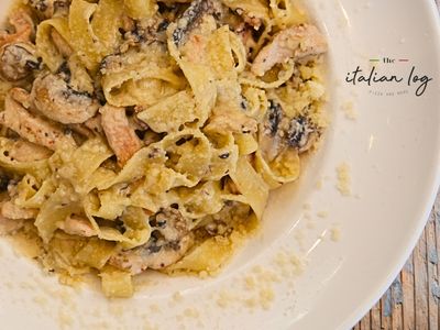 Kremalı Acılı Fettuccine Alfredo