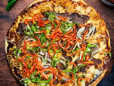 BBQ Steak Pizza (30 cm.)