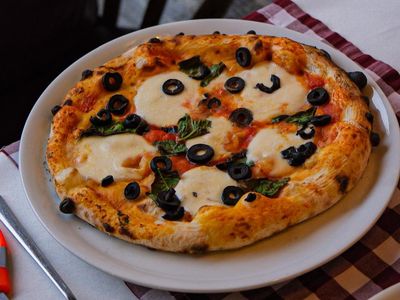 Margherita Mediterrane Pizza (Orta Boy)