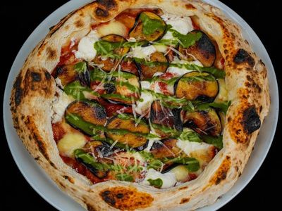 Melanzane Pizza (Orta Boy)