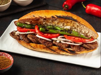 Ekmek Arası Köfte