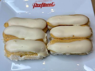 Beyaz Çikolatalı Ekler (5 Adet)