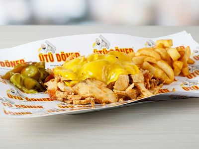 Cheddarlı Tavuk Döner Servis