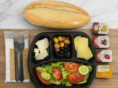 Geleneksel Kahvaltı Tabağı