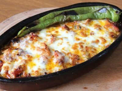 kiremitte Tavuk Kaşarlı