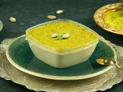 Fıstıklı Muhallebi