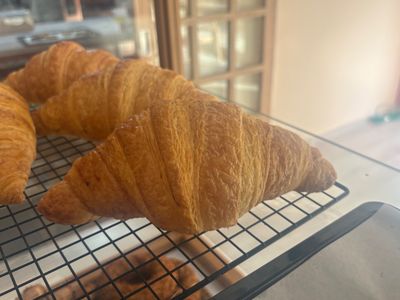 Sade Fransız Kruvasan