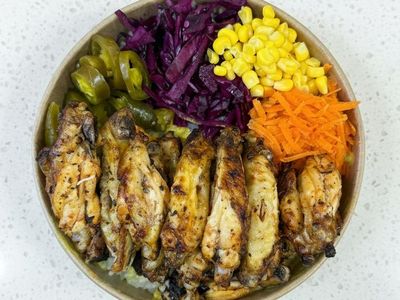 Pilav Üstü Kanat Kova Menü