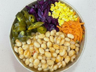 Pilav Üstü Kuru Fasulye Kova Menü