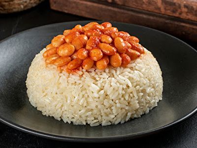 Pilav Üstü Kuru Fasulye