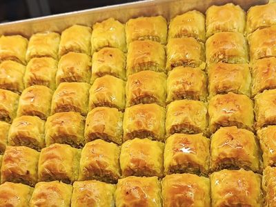 Tereyağlı Fıstıklı Zahide Özel Baklava (500 gr.)