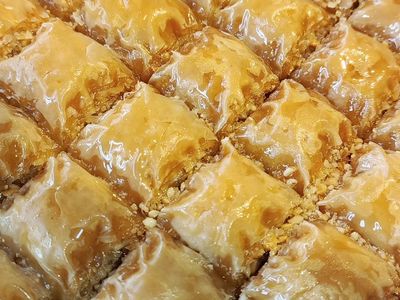 Tereyağlı Fındıklı Zahide Özel Baklava (1 kg.)