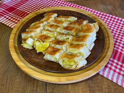 Patatesli Kol Böreği