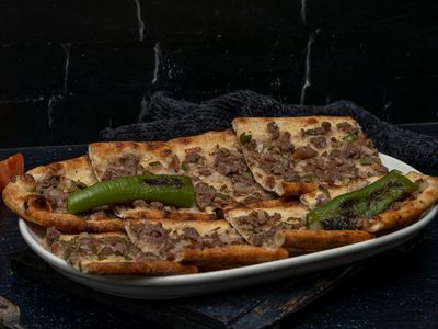 Kuşbaşılı Pide