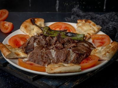 Pilav Üstü Et Döner
