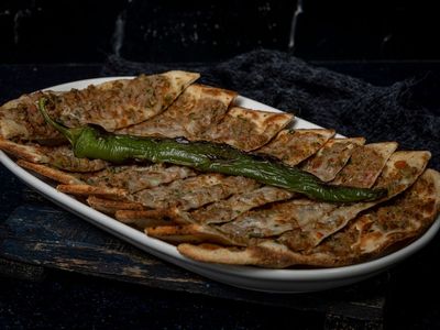 Kıymalı Pide (10 Adet)
