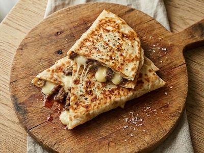 Kavurmalı Kaşarlı Gözleme