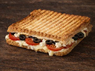 Glütensiz Beyaz Peynirli Zeytinli Tost