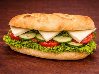 Beyaz Peynirli Sandviç