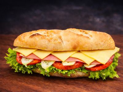 Dana Jambonlu Sandviç