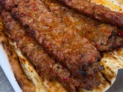 Urfa Usulü Acısız Kebap Dürüm