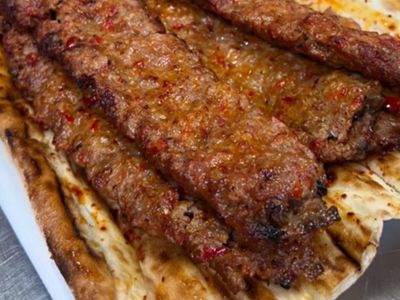 Urfa Usulü (Acısız) Kebap (2 şiş)