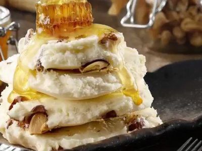 Bal Bademli Dondurma (1 Top)