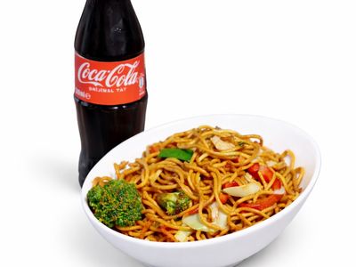 Sebzeli Erişte + Coca-Cola - % 10 İndirim