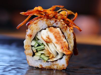 Chicken Roll (8 Pcs.)