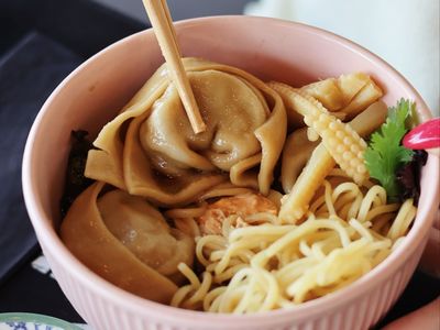 Wonton Ramen