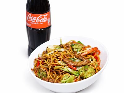 Dana Etli Sebzeli Erişte + Coca-Cola - % 10 İndirim