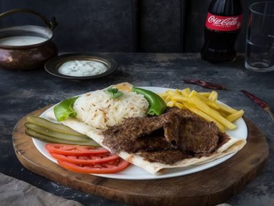 Pilav Üstü Et Döner