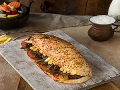 Pide Ekmek Arası Et Döner
