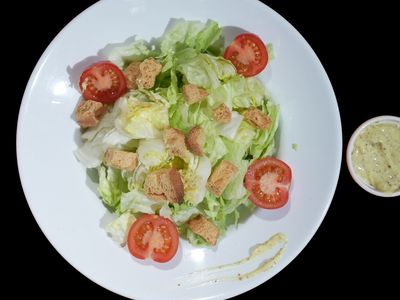 Sezar Salata