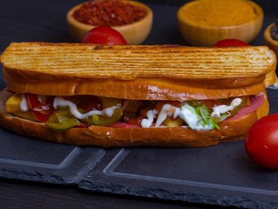 Ayvalık Tostu Özel VIP Diamanje Tostu