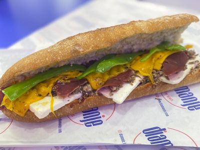 Moscow Special Sıcak Sandviç