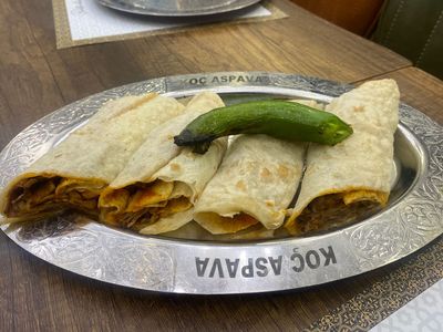 Et Döner Dürüm (Soğan & Soslu)