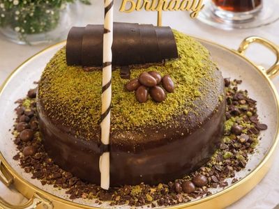 Fıstıklı Çikolatalı Pasta (4-6 Kişilik)