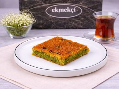 Fıstıklı Kadayıf  (1 kg.)