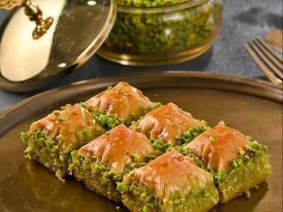 Antep Özel Fıstıklı Baklava (1 kg.)