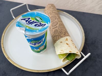 Çiğ Köfte Dürüm Ayran