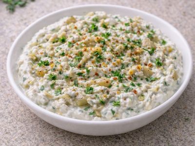 Köz Patlıcan Yoğurt Meze