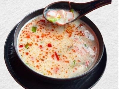 Hindistan Cevizli Sütlü Karides Çorbası