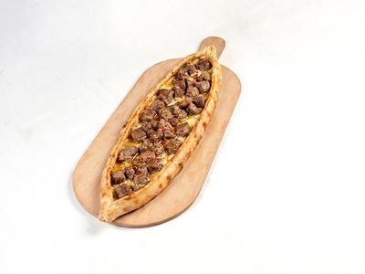 Kuşbaşılı Pide